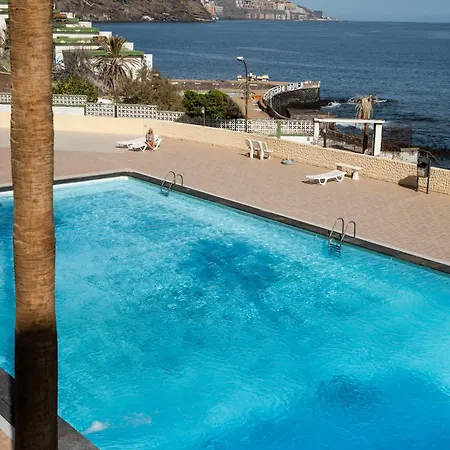 Apartmán Luminoso Y Acogedor, 2 Piscinas, Playa 3 Min *